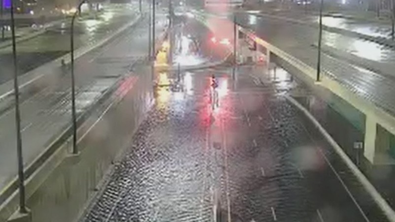 Hurricane Ian floods some of Florida's major roadways
