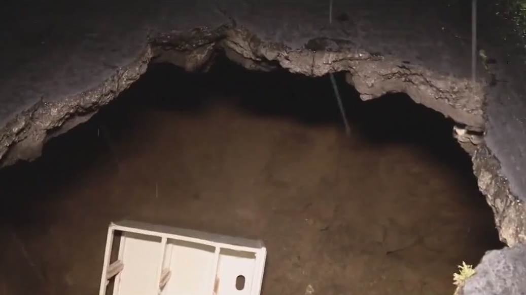 California Storms: Sinkhole grows in Pico-Union