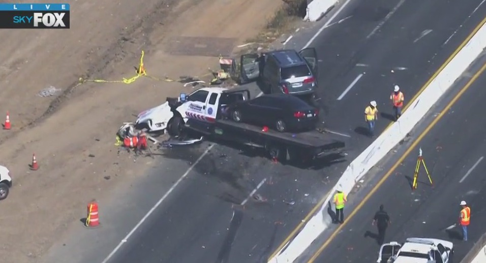 1 dead, 4 injured in Pomona crash