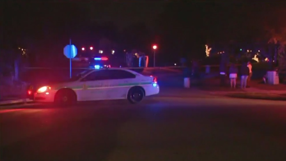 SWAT unit responds to scene of deadly shooting in Orange County