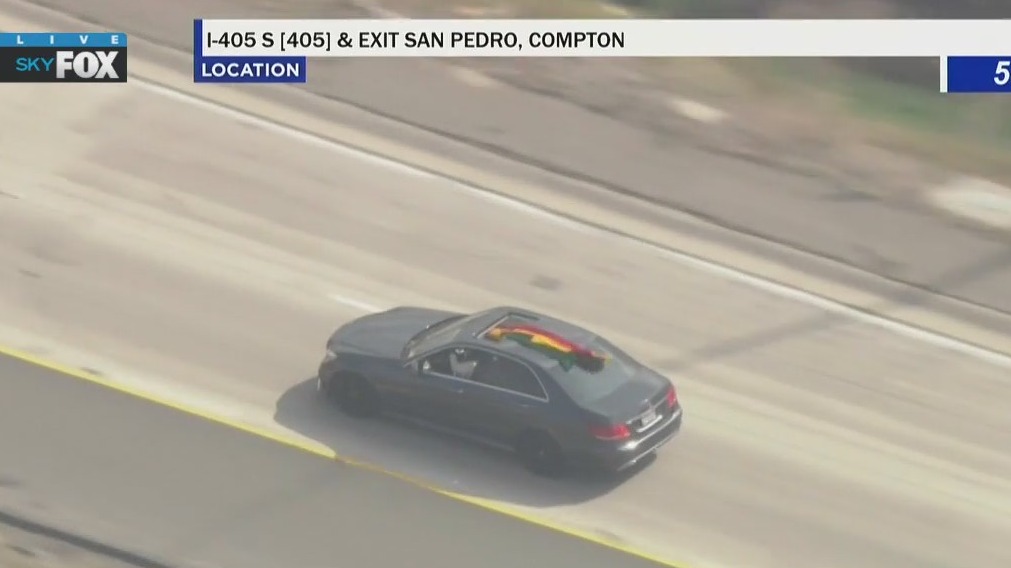 LAPD pursuit on 110 freeway