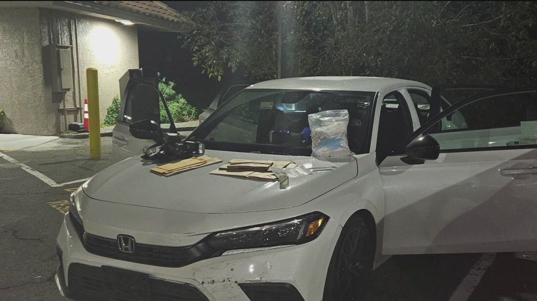 Mom helps track down her stolen car after 2-year-old kidnapped from Oakland