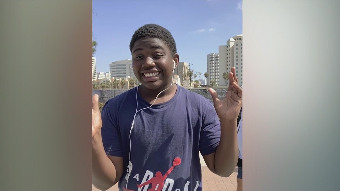 Brother, sister of Phoenix teen killed in McDonald's shooting speak out