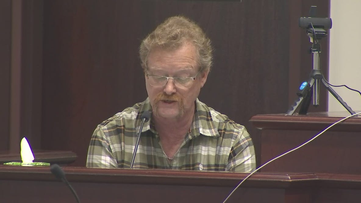 Othal Wallace sentencing: Father of officer killed speaks