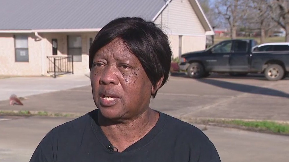 EXCLUSIVE: Austin County woman attacked by grocery store clerks over $50 bill she found