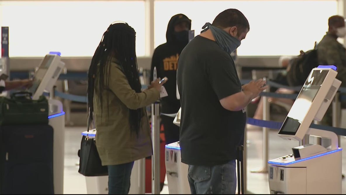 U.S. easing travel restrictions on international flyers Monday
