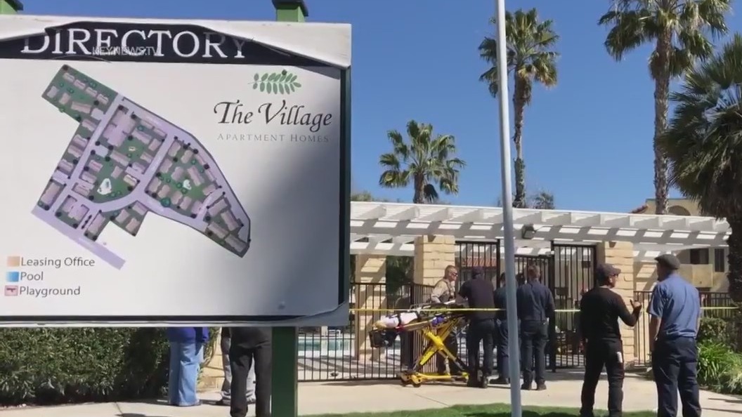 2 men shot dead at Newhall apartment complex