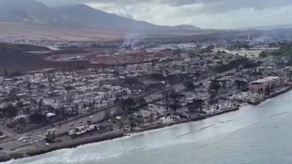 Lahaina residents return to homes destroyed by wildfires