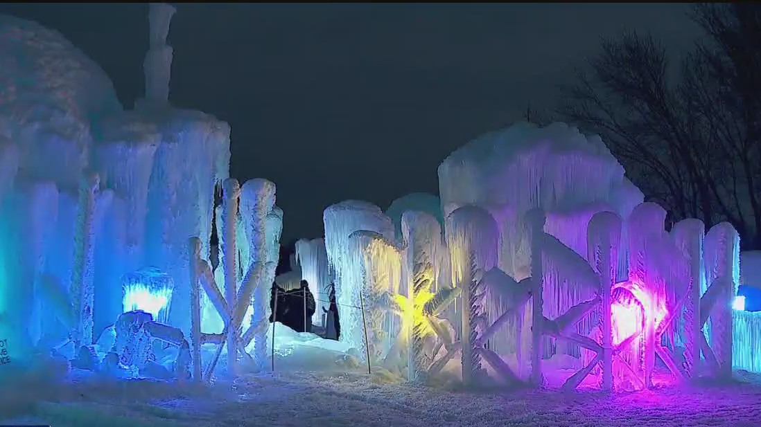 Delano Ice Palace opens after delays