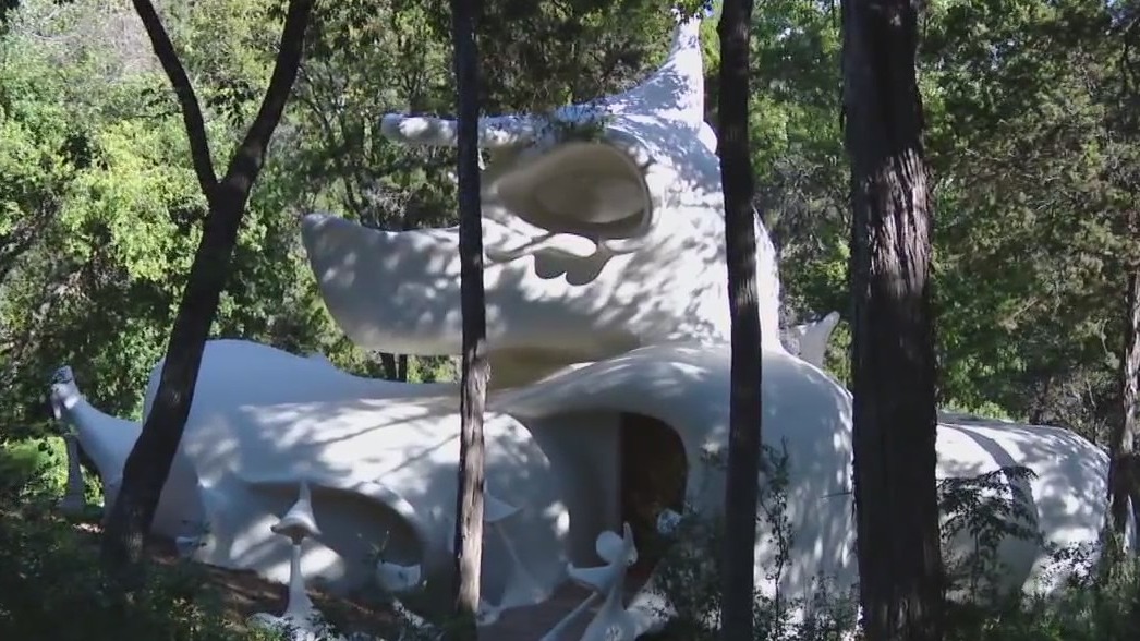 Weird Homes Tour features Bloomhouse