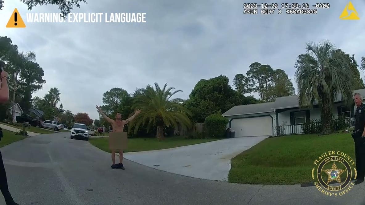 VIDEO: Florida man drops pants to deputies