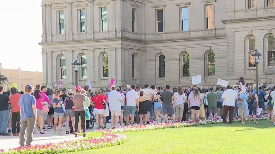 Pro-abortion rights activists protest Roe v. Wade in Lansing