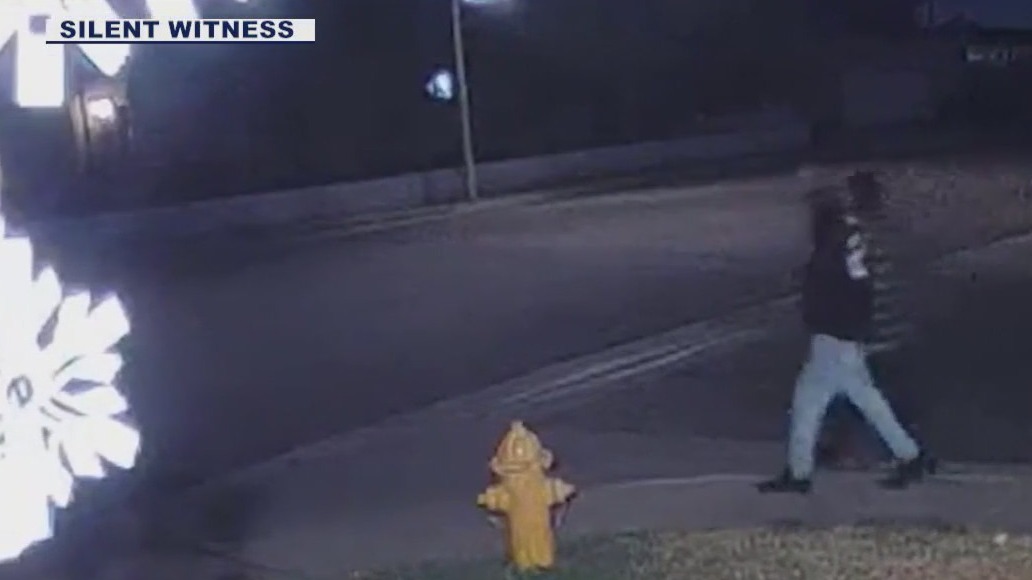 Phoenix Police release video of unsolved assault case