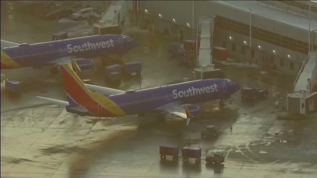 Southwest pilots blast leadership over travel mess