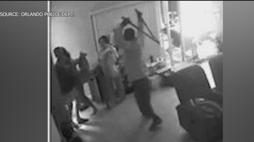 Man breaks into Orlando home, attacks family with branch cutters