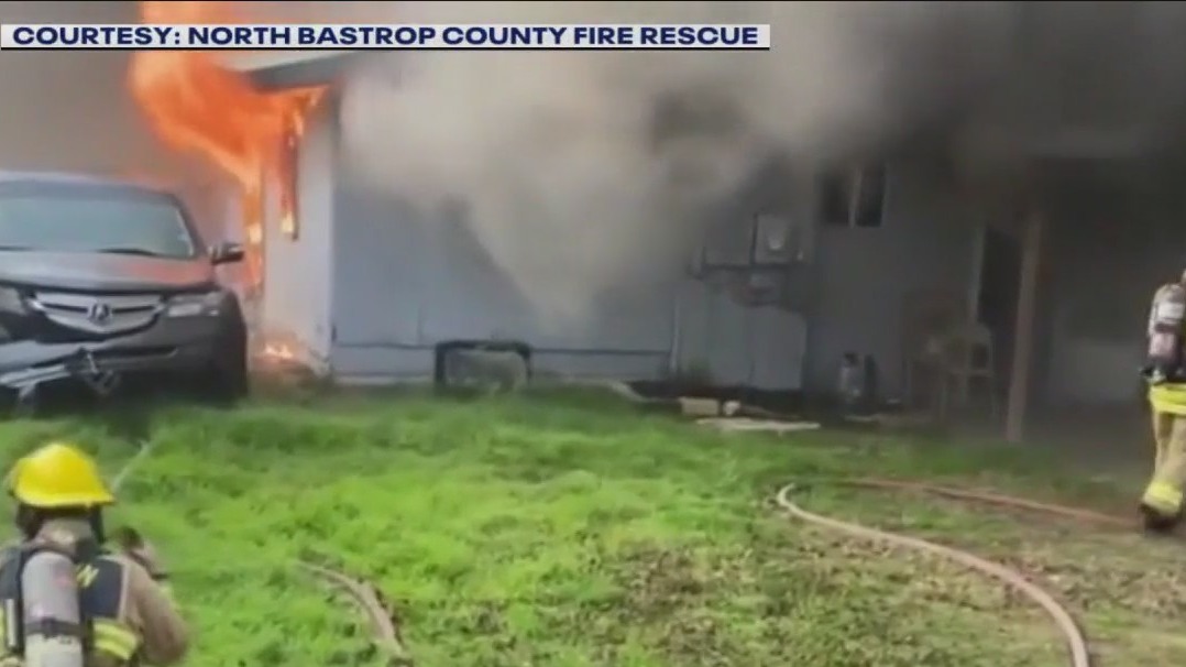 Firefighters rescue 6 dogs from structure fire in Bastrop County