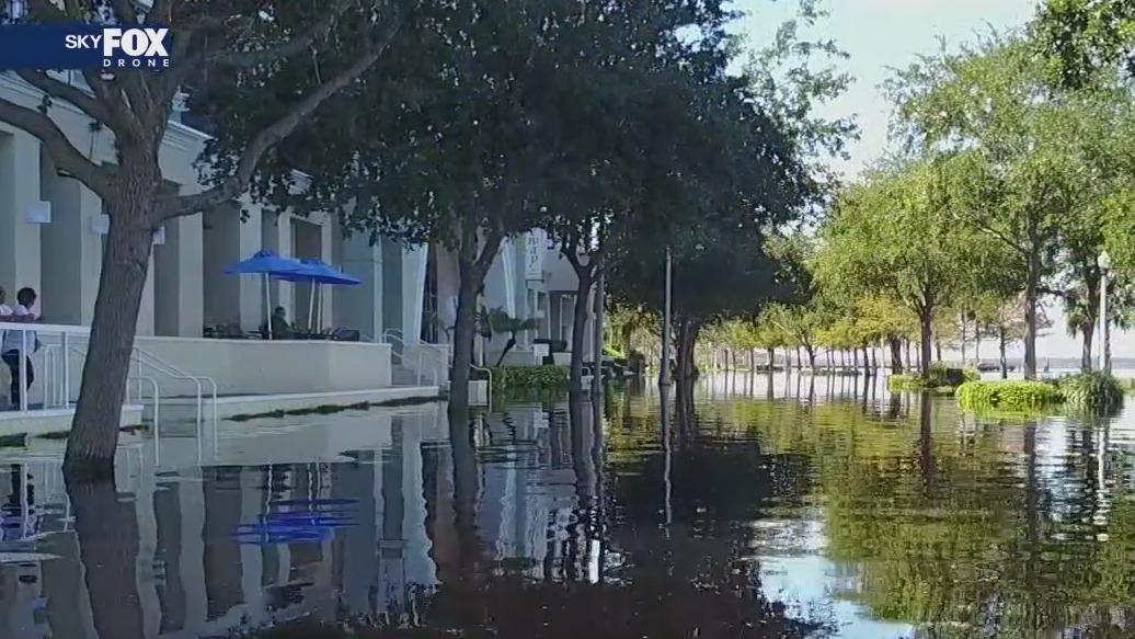 Floodwaters inch closer to businesses in Seminole County