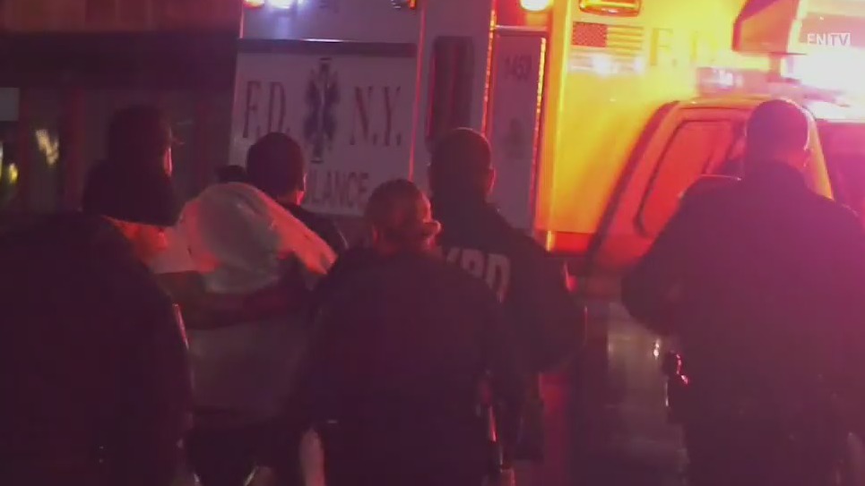 Deadly shooting outside Astoria bar