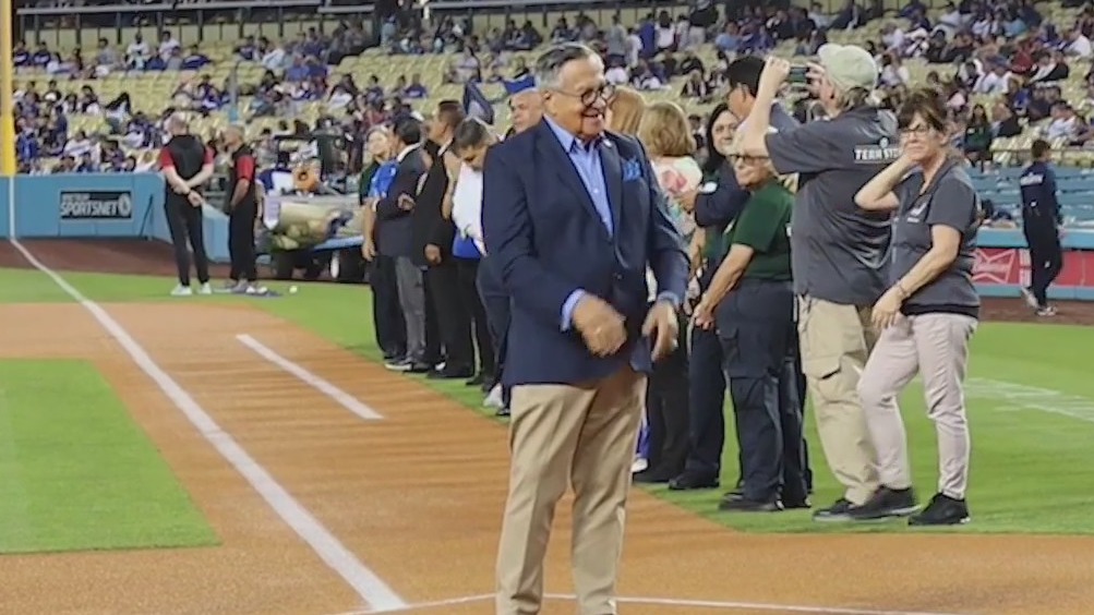 Exclusive: Legendary Los Angeles Dodgers broadcaster Jaime Jarrín says goodbye