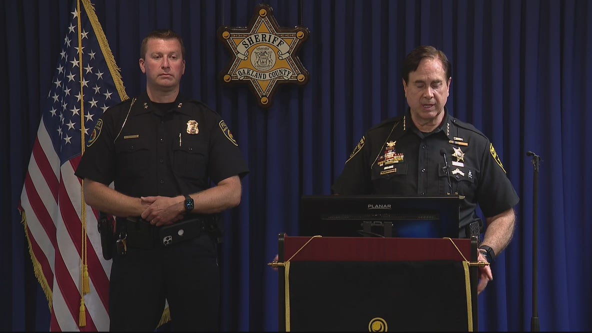 Father dies in shootout with police after killing wife and injuring daughter