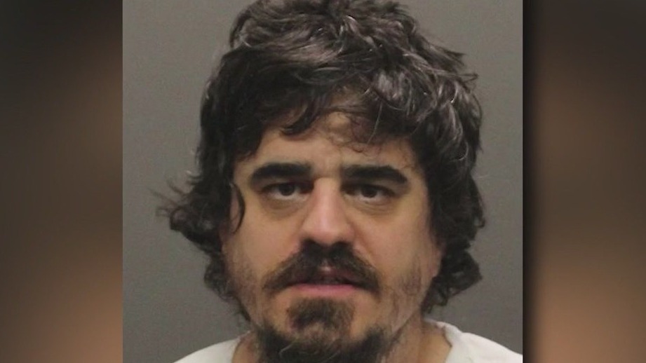 Details emerge about weapons allegedly found belonging to suspected shooter of UArizona professor