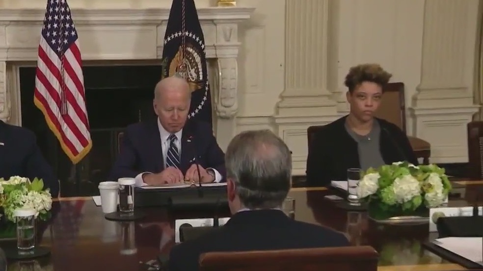 President Biden to end country's COVID-19 emergencies on May 11