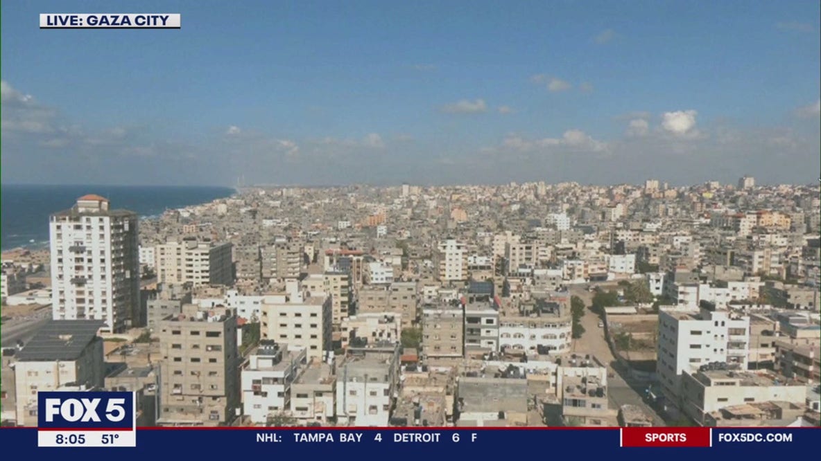 'Hundreds of thousands' evacuated from Gaza as aid groups warn of untold human suffering