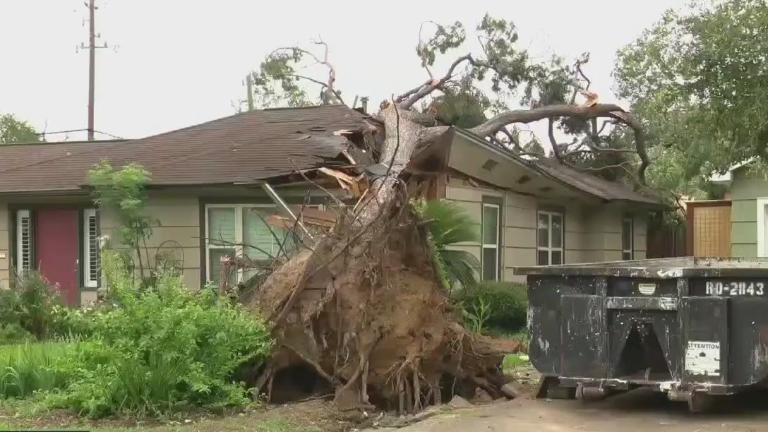 Texas weather: Clean up continues in Houston