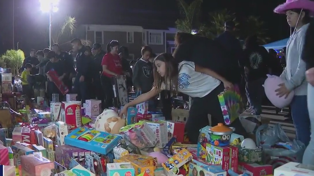 Church fire threatens toy giveaway