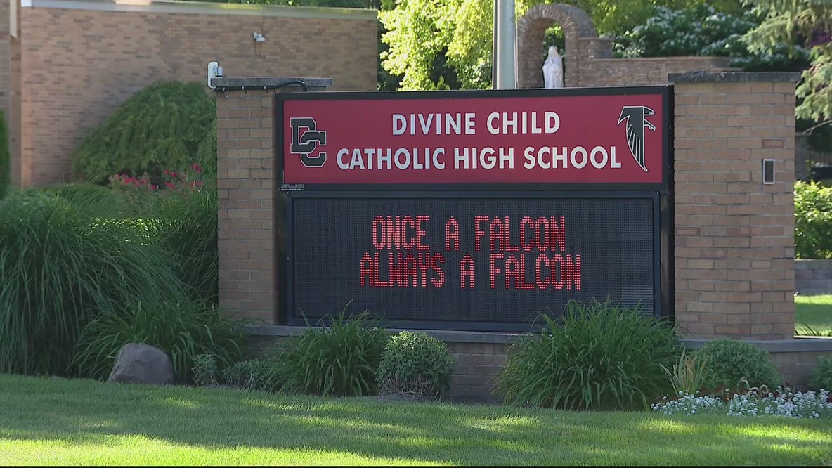 Divine Child HS wrestling coach charged after police say he asked teen for sexually explicit photos