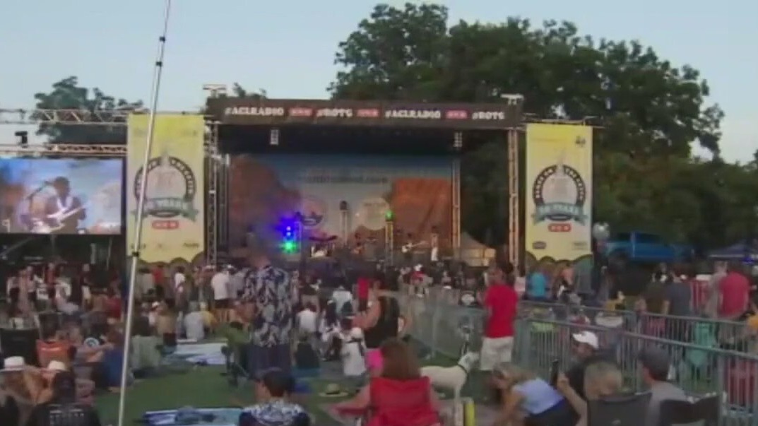 Austin city leaders make effort to save Blues on the Green