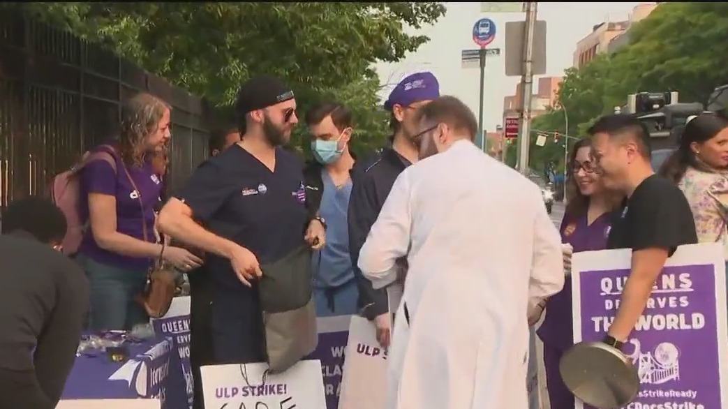 Elmhurst Hospital resident doctors strike as deal deadline passes