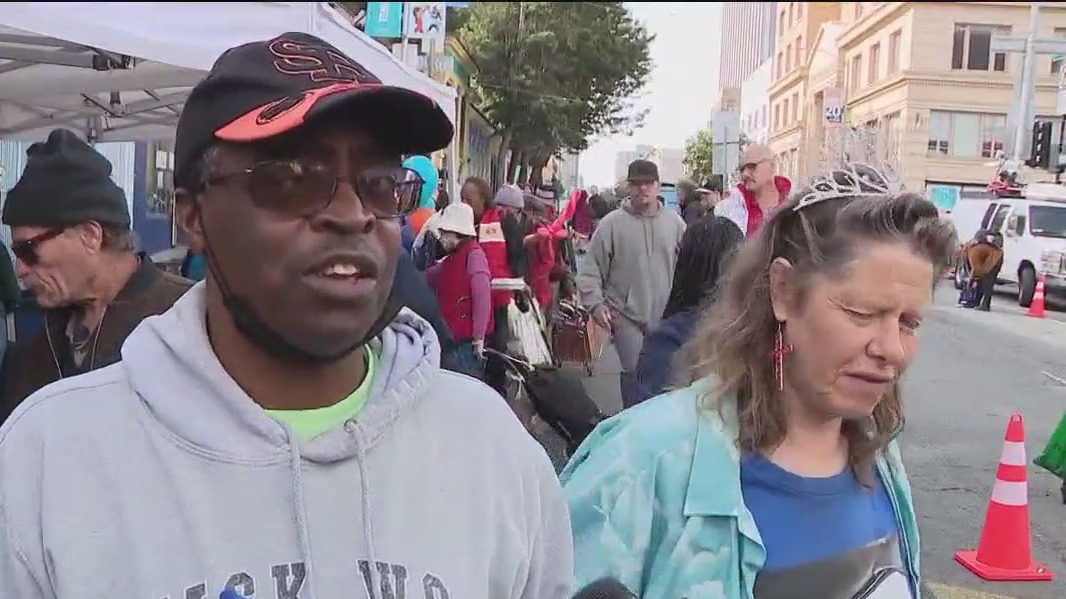 St. Anthony Foundation celebrates Thanksgiving in the Tenderloin