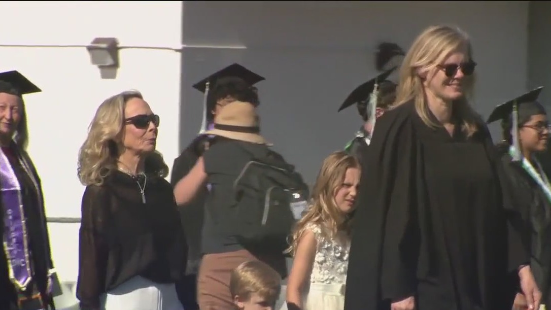 Heartbroken family of murdered Bay Area mom receives her college degrees