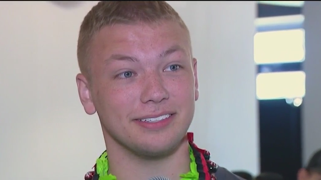 Florida teen battling cancer surprised with trip of a lifetime