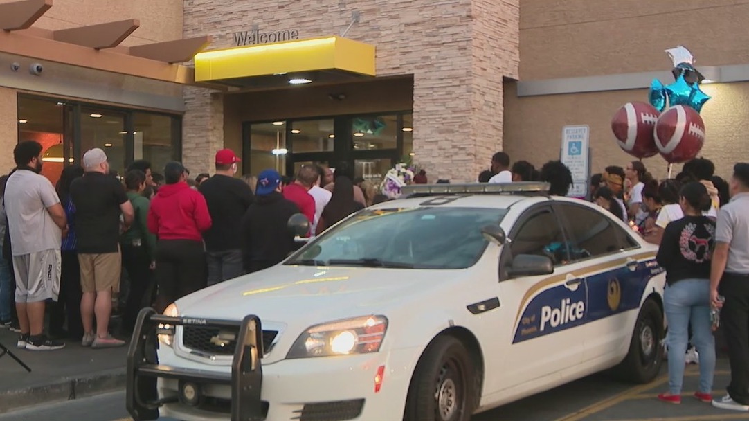 Family, friends gather for vigil for teen killed in Phoenix McDonald's