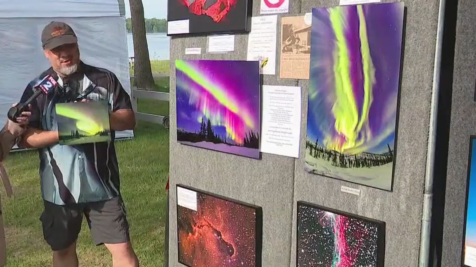 Photographer shares his images of the Northern Lights and planets at Kensington Metropark Art Fair