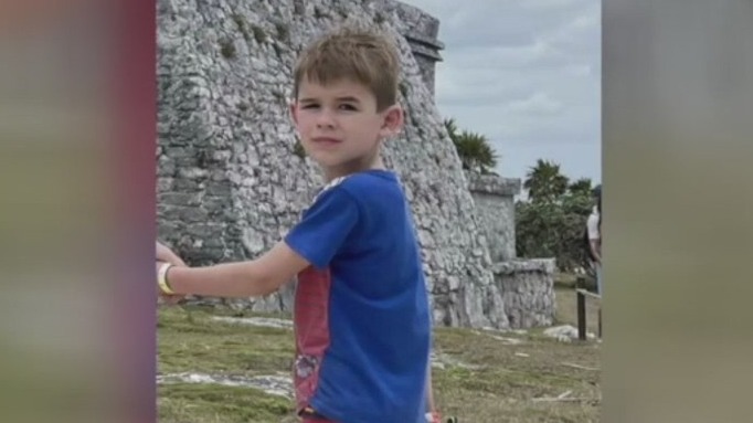 Oliver Hitchcock vigil honors Sheboygan Falls boy killed, mom accused