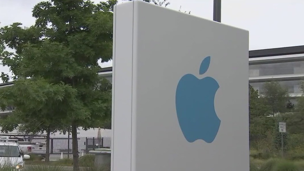 Justice Department sues Apple in antitrust suit over monopoly on smartphones