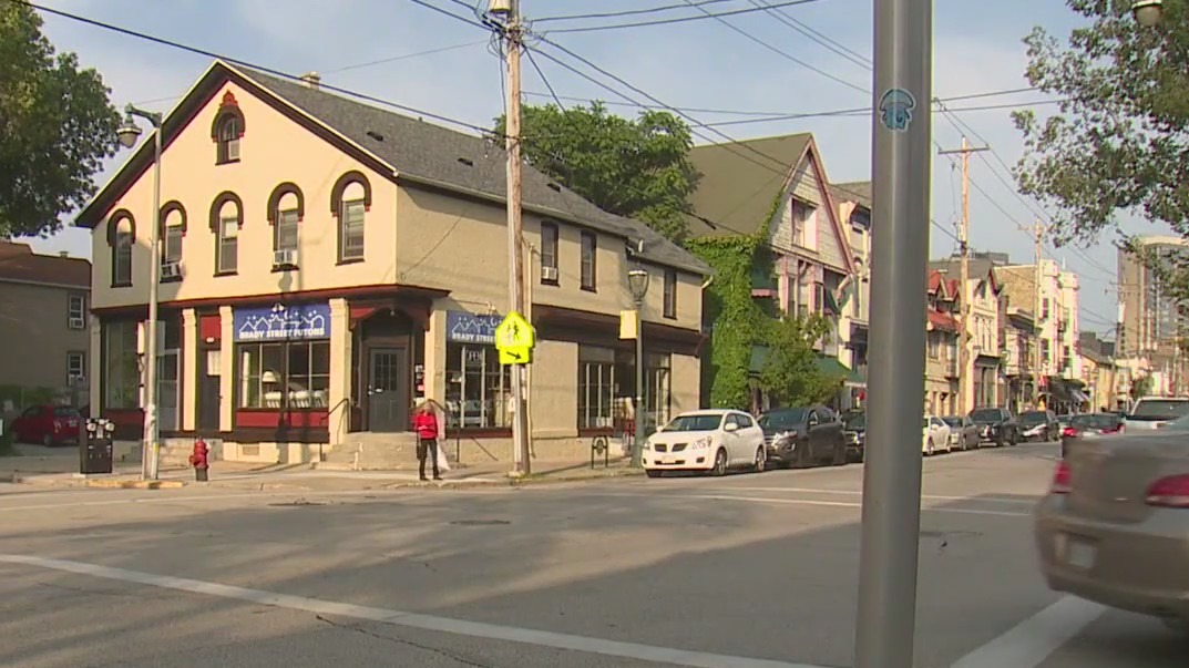 Brady Street; Milwaukee committee weighs options to make street safer
