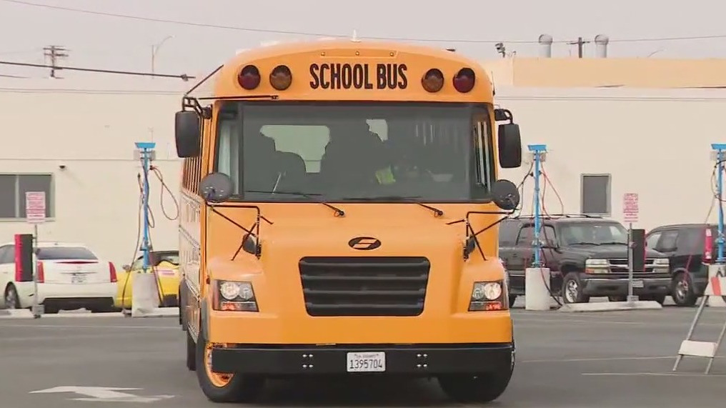 California schools getting electric school buses
