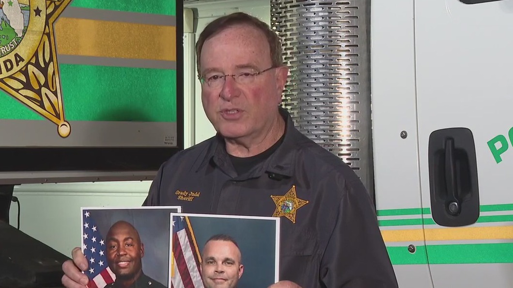 2 deputies shot, suspect killed in Polk County
