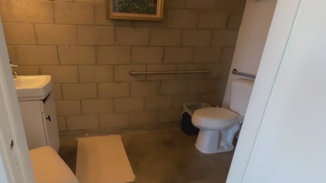 San Diego testing bathroom rental app
