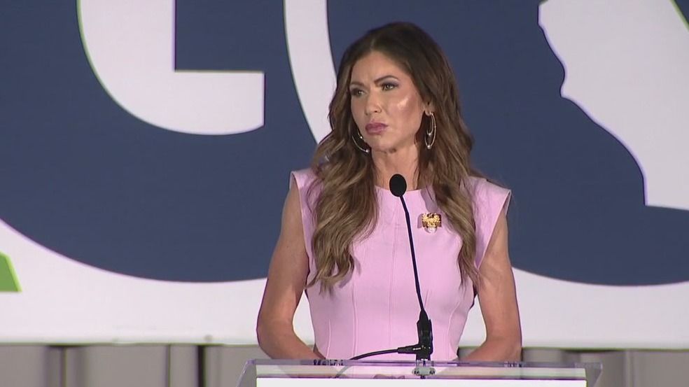 California GOP holds convention in Burlingame