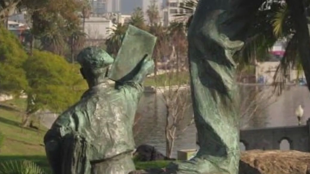 100-year-old LA statue vandalized