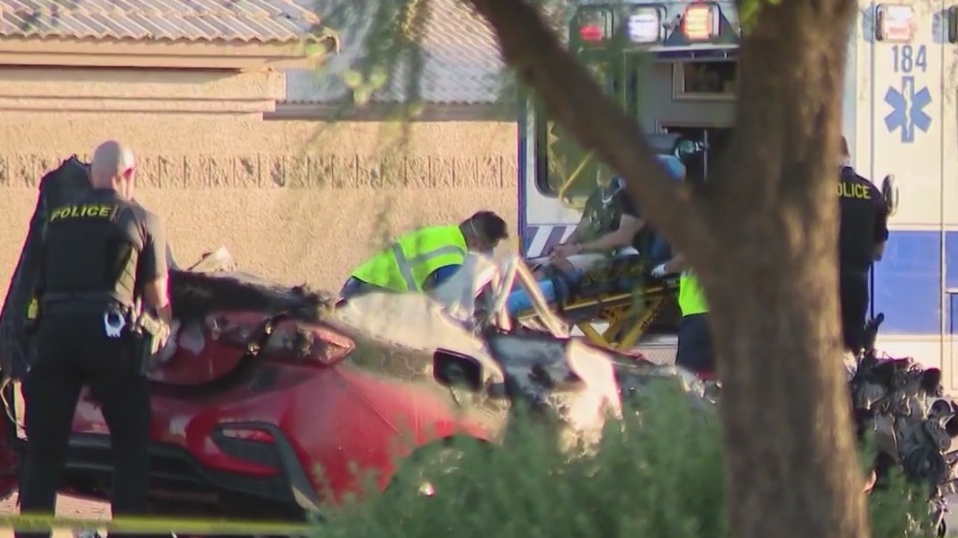 2 killed, 3 hurt in Goodyear crash, suspect arrested