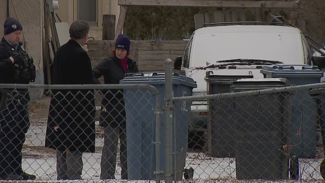 Dead body discovered in garbage can in Mpls