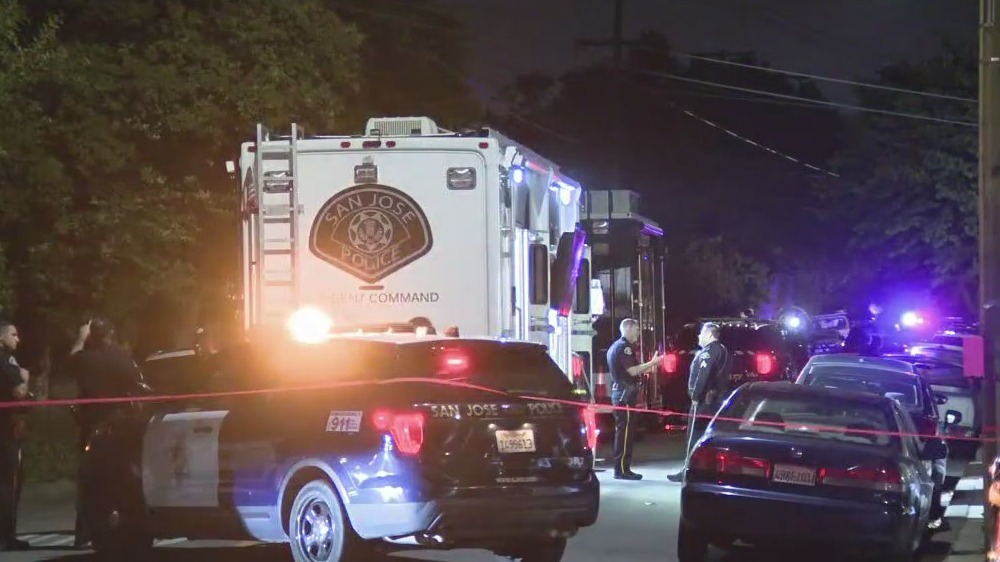 Woman found dead inside San Jose home, barricaded suspect taken into custody
