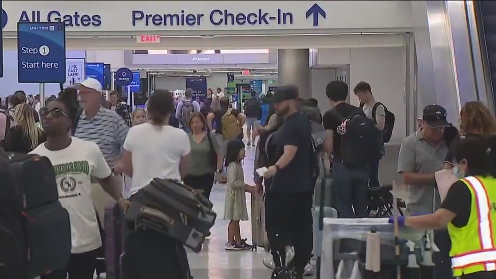 LAX braces for Labor Day travel