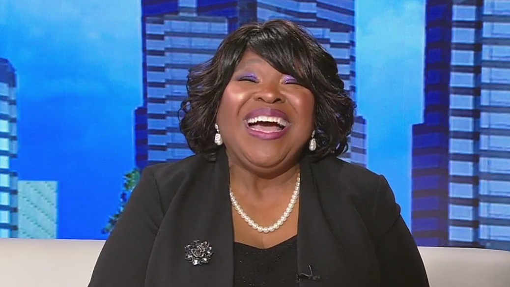 Ellia English talks 'Curb Your Enthusiasm' FOX 5 Atlanta